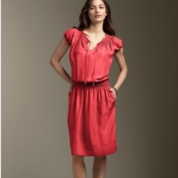 Talbots 100% Silk Smocked Blouson Knee Length Spring Summer Dress Print Pockets - Picture 3 of 16